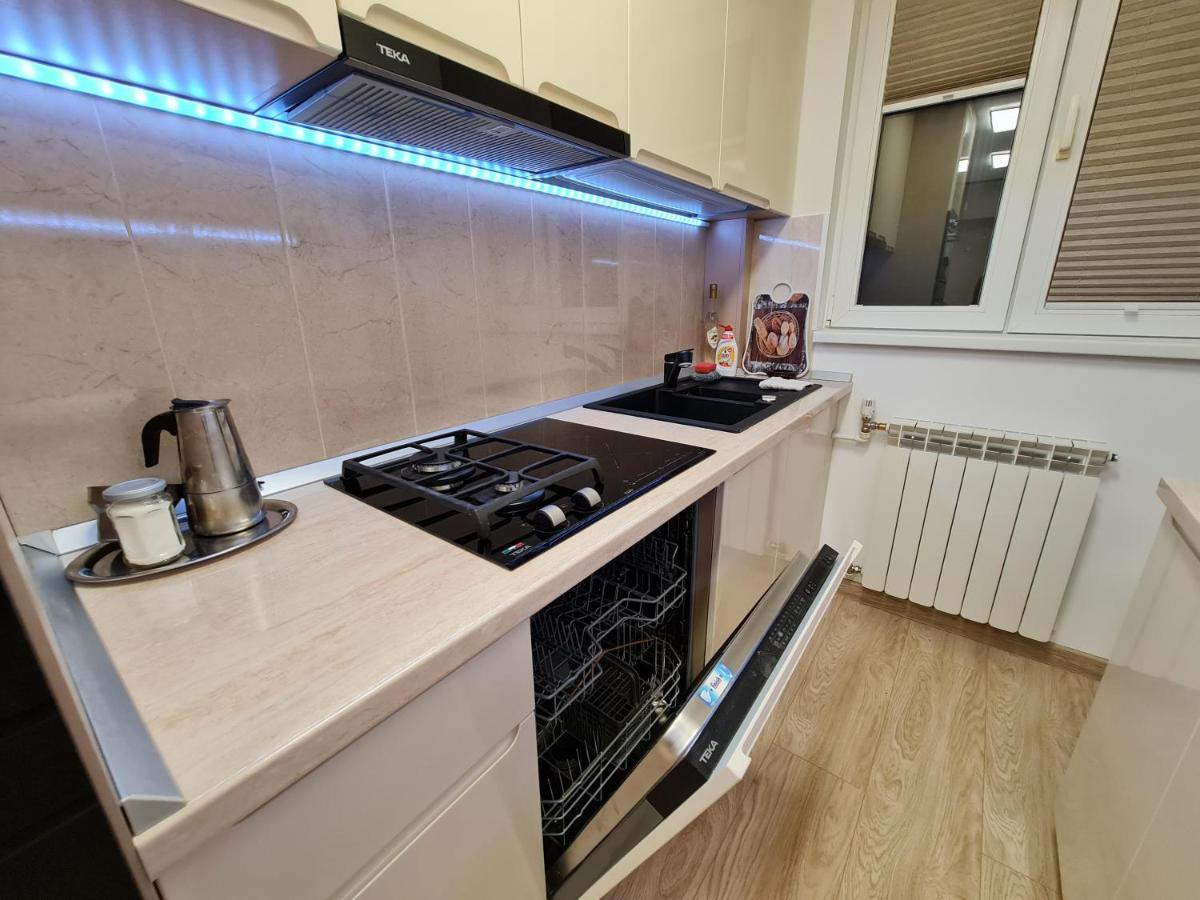 Luxury Panoramic Apartment أرادايا المظهر الخارجي الصورة